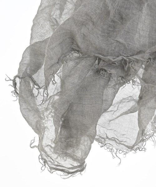 Faliero Sarti ผ้าคลุมไหล่