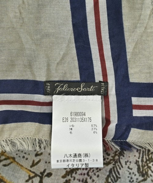 Faliero Sarti ผ้าคลุมไหล่