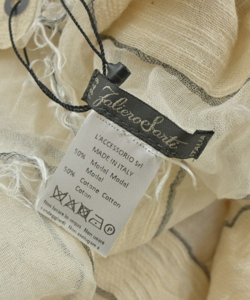 Faliero Sarti ผ้าคลุมไหล่