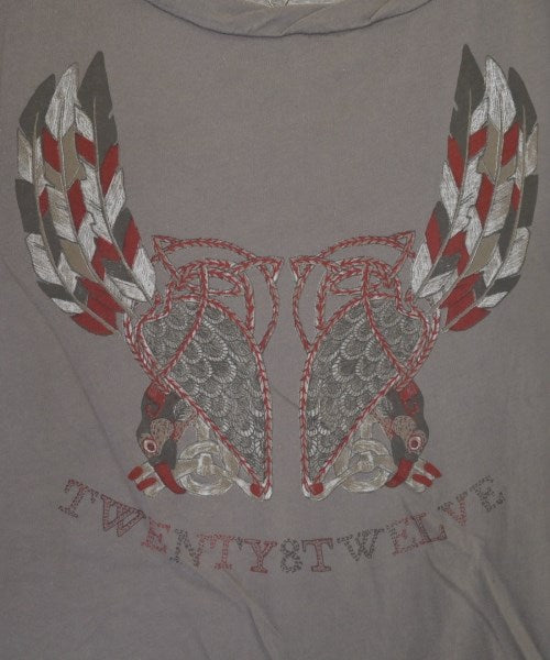 TWeNTY8TWeLVe เสื้อยืด/เสื้อท็อปส์