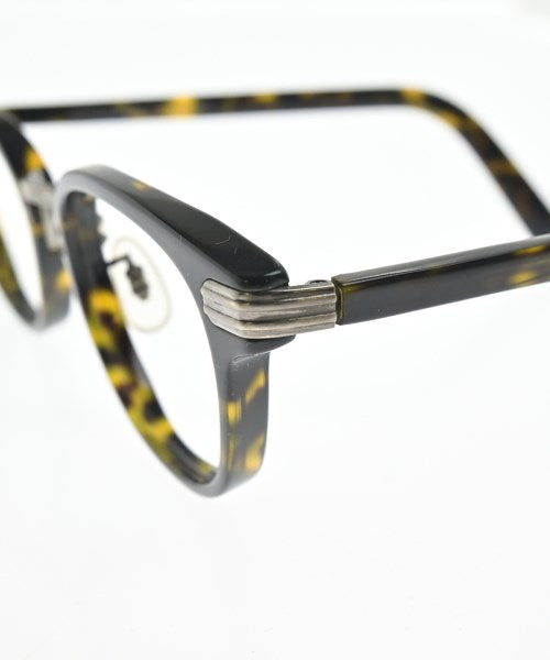 OLIVER PEOPLES แว่นตา