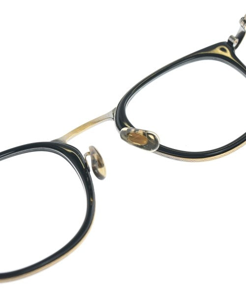 OLIVER PEOPLES แว่นตา