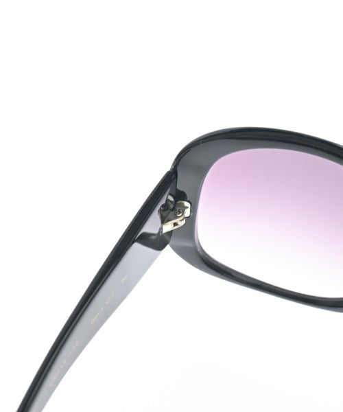 OLIVER PEOPLES แว่นกันแดด