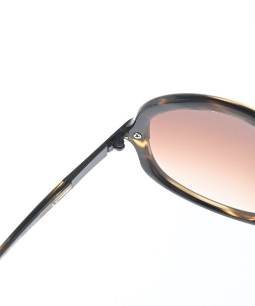 OLIVER PEOPLES แว่นกันแดด