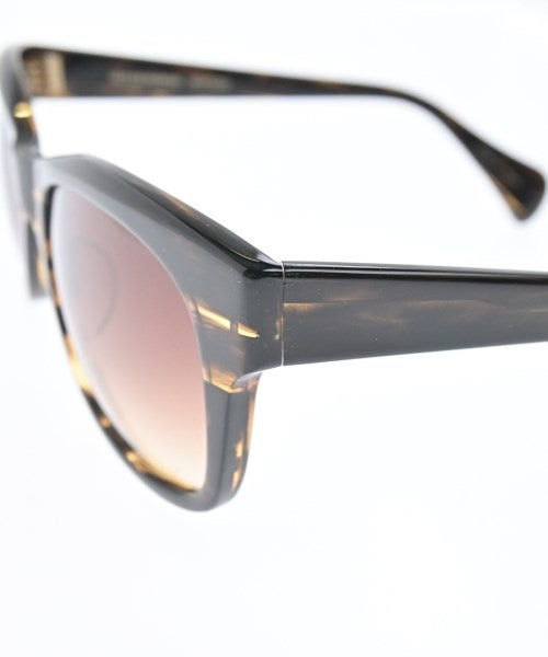 OLIVER PEOPLES แว่นกันแดด