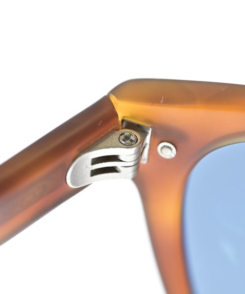 OLIVER PEOPLES แว่นกันแดด