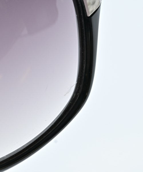 OLIVER PEOPLES แว่นกันแดด