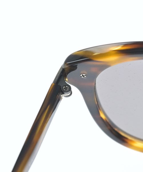 OLIVER PEOPLES แว่นกันแดด