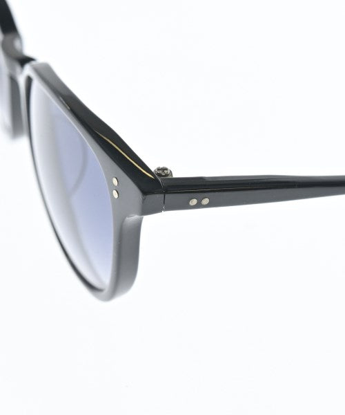 OLIVER PEOPLES แว่นกันแดด