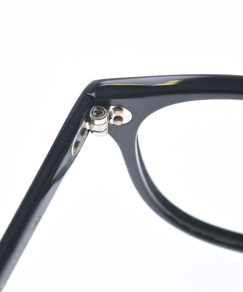 OLIVER PEOPLES แว่นตา