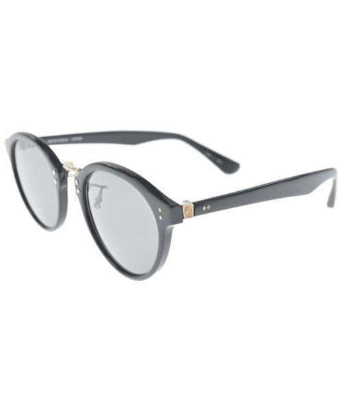 OLIVER PEOPLES แว่นกันแดด