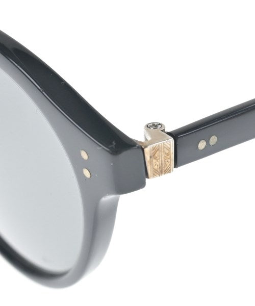 OLIVER PEOPLES แว่นกันแดด