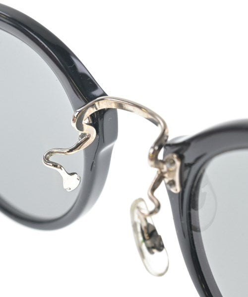OLIVER PEOPLES แว่นกันแดด