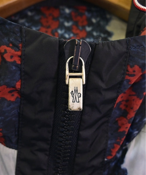 MONCLER GAMME BLEU แจ็คเก็ตเบลาส์ อื่น