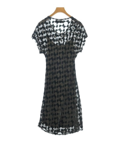 Kristina Ti ชุดเดรส