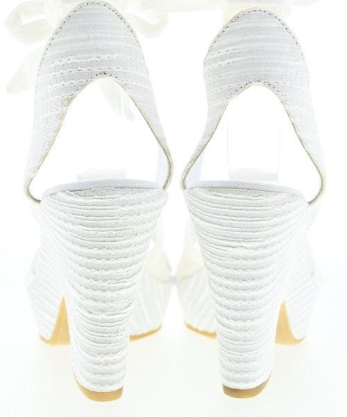 Kristina Ti รองเท้าแตะ