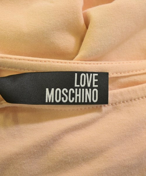 LOVE MOSCHINO เสื้อยืด/เสื้อท็อปส์