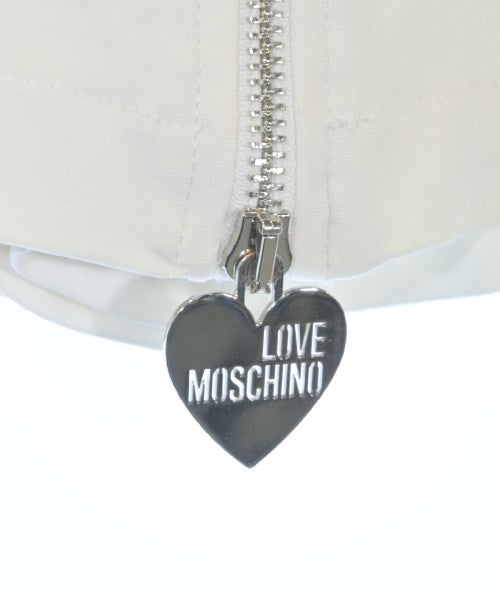 LOVE MOSCHINO กางเกงขาสั้น