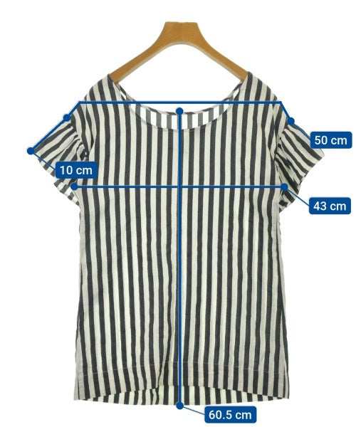LOVE MOSCHINO เสื้อลำลอง