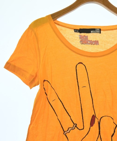 LOVE MOSCHINO เสื้อยืด/เสื้อท็อปส์