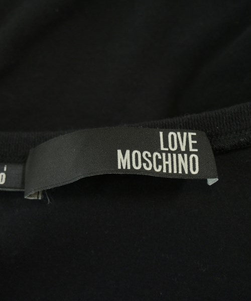LOVE MOSCHINO เสื้อยืด/เสื้อท็อปส์