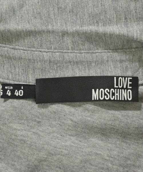 LOVE MOSCHINO เสื้อยืด/เสื้อท็อปส์