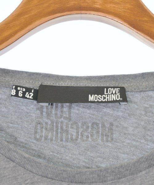 LOVE MOSCHINO เสื้อยืด/เสื้อท็อปส์
