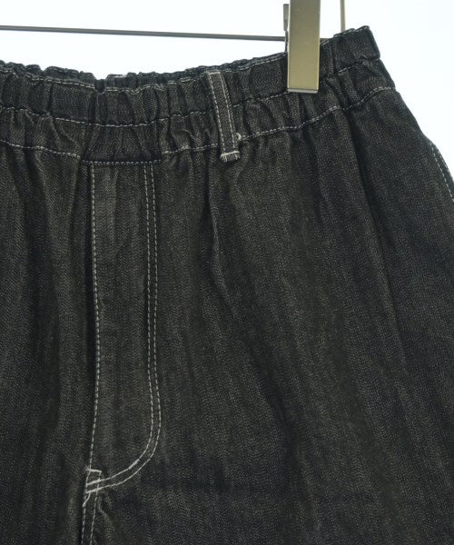 BLACK COMME des GARCONS กางเกงขาสั้น