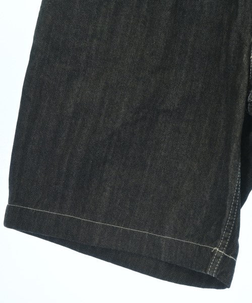 BLACK COMME des GARCONS กางเกงขาสั้น