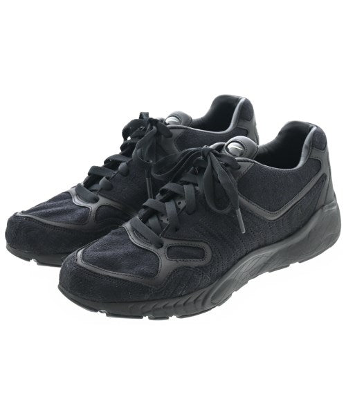 BLACK COMME des GARCONS รองเท้าผ้าใบ