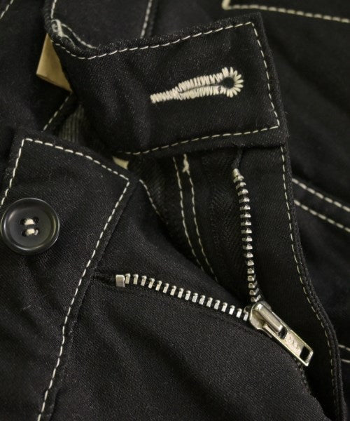 BLACK COMME des GARCONS กางเกงขาสั้น