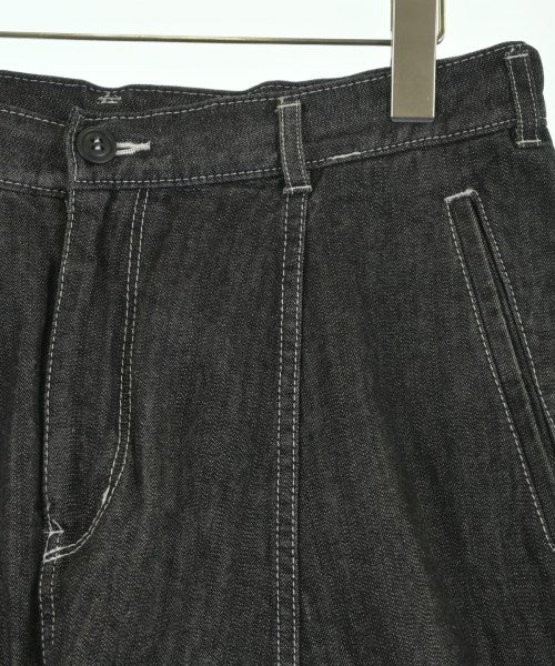 BLACK COMME des GARCONS กางเกงขาสั้น