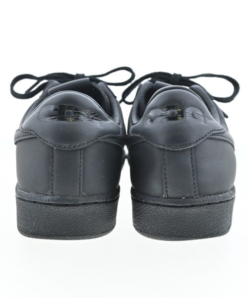 BLACK COMME des GARCONS รองเท้าผ้าใบ