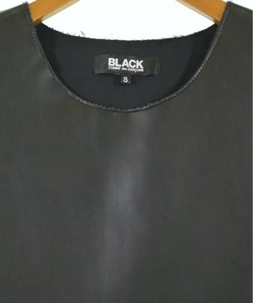 BLACK COMME des GARCONS เสื้อกั๊ก