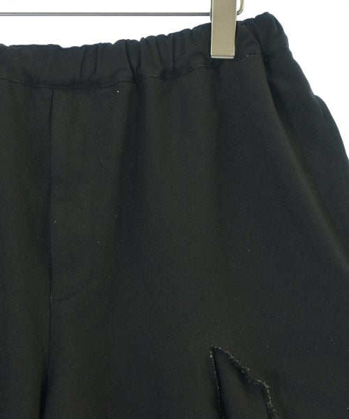 BLACK COMME des GARCONS กางเกงขาสั้น