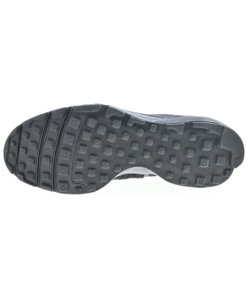 BLACK COMME des GARCONS รองเท้าผ้าใบ