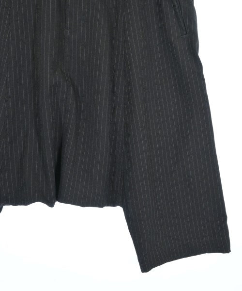 BLACK COMME des GARCONS กางเกงขาสั้น