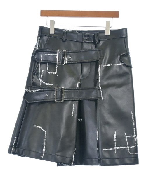 BLACK COMME des GARCONS กางเกงขาสั้น