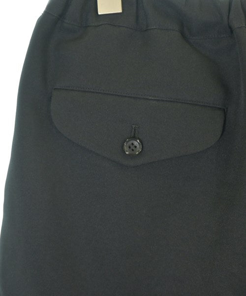 BLACK COMME des GARCONS กางเกงขาสั้น