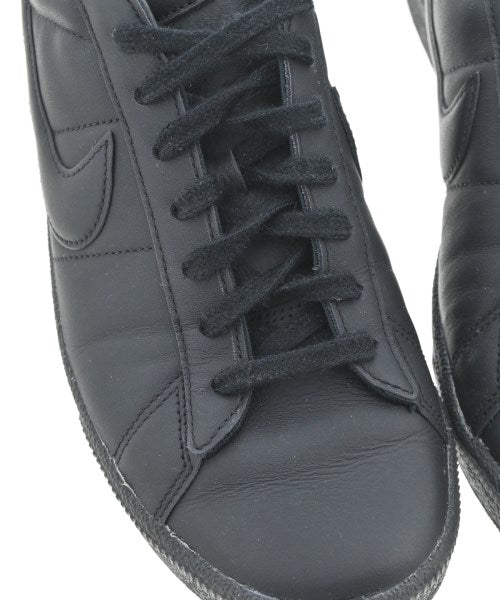 BLACK COMME des GARCONS รองเท้าผ้าใบ