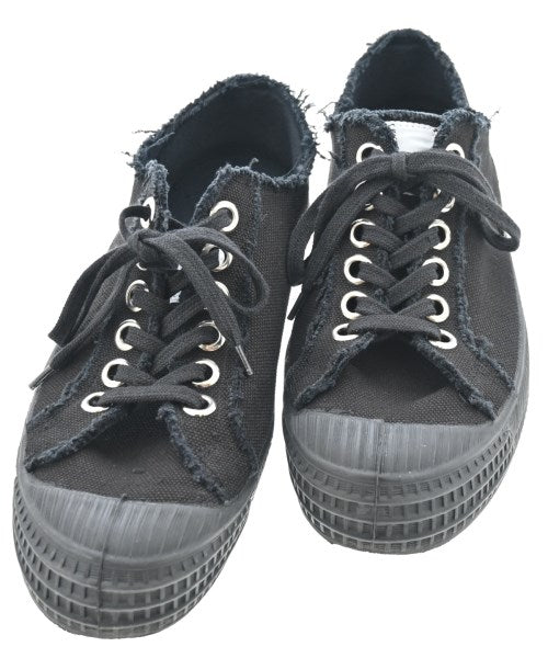 BLACK COMME des GARCONS รองเท้าผ้าใบ