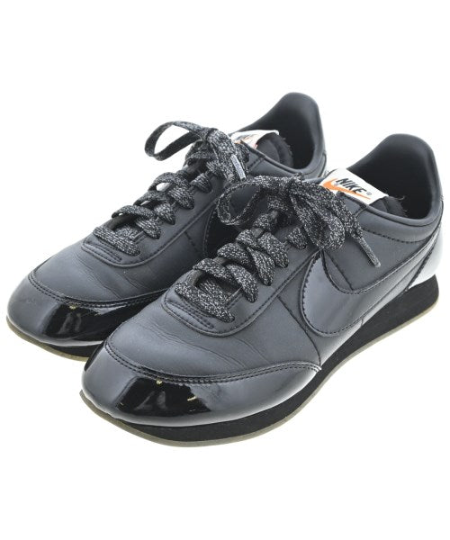 BLACK COMME des GARCONS รองเท้าผ้าใบ