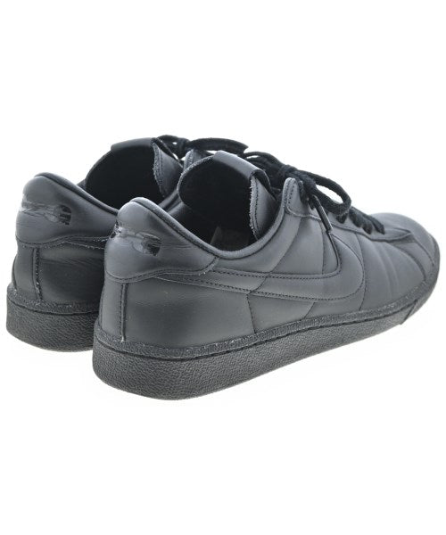 BLACK COMME des GARCONS รองเท้าผ้าใบ