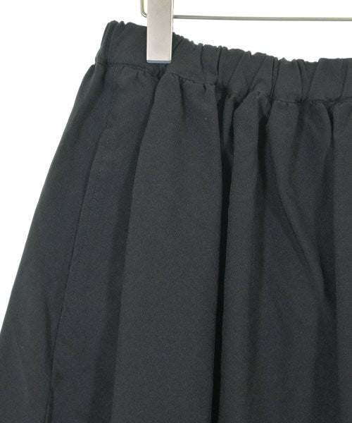 BLACK COMME des GARCONS กระโปรงยาวถึงเข่า
