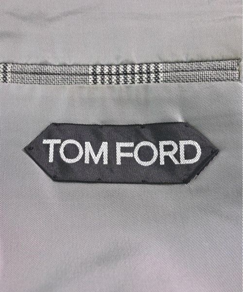 TOM FORD ชุดสูทแบบครบเซต (อื่นๆ)