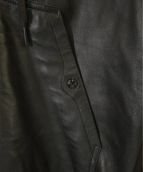 TOM FORD แจ็คเก็ตเบลาส์ อื่น