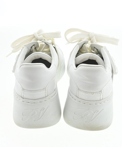 Roger Vivier รองเท้าผ้าใบ