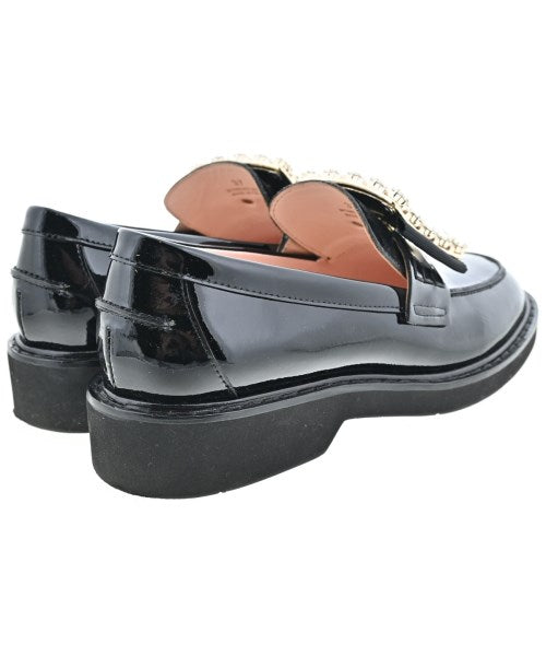 Roger Vivier รองเท้าสวมทางการ