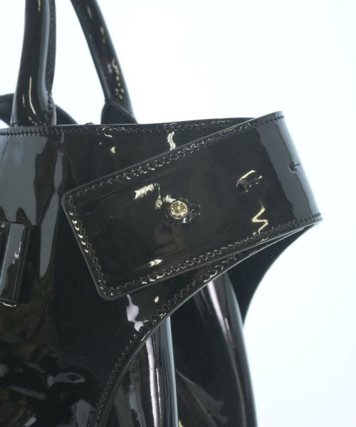 Roger Vivier กระเป๋าถือ