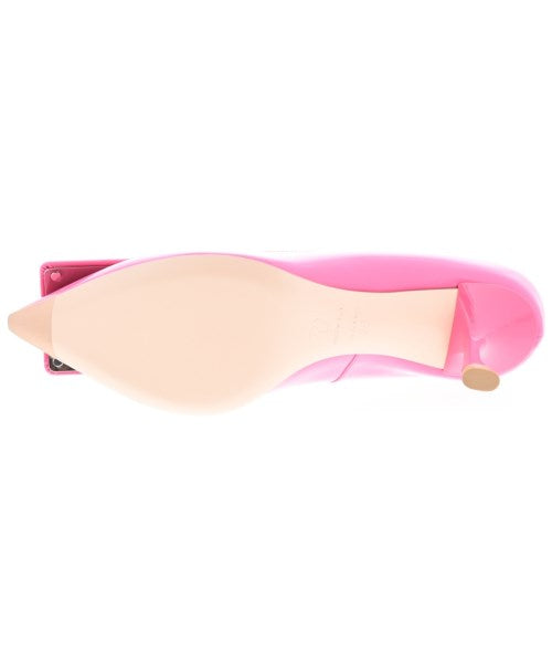 Roger Vivier รองเท้าส้นสูง